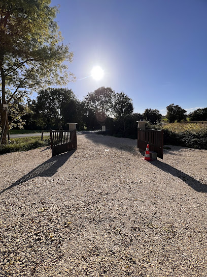 Parking Gîte Le Pressoir De Biziat & Villa Sunset Parking à Biziat