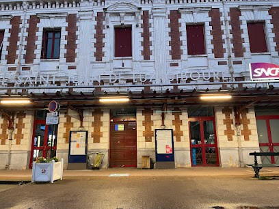 Gare De Saint-Jean-De-Luz-Ciboure, Parking à Saint-Jean-de-Luz
