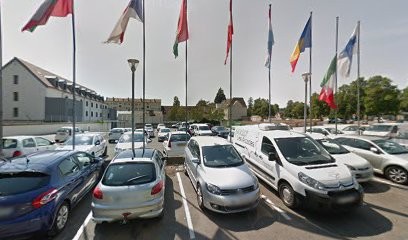 48 Rue Léon Chifflot Parking, Parking à Dole