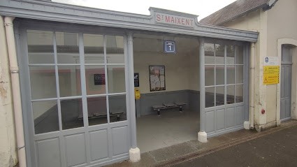Gare de Saint-Maixent-l'École, Parking à Saint-Maixent-l'École