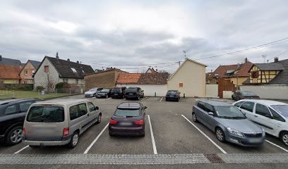 8 Rue Des Menuisiers Parking, Parking à Soufflenheim