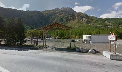 Du Cret, Parking à Val-d'Isère