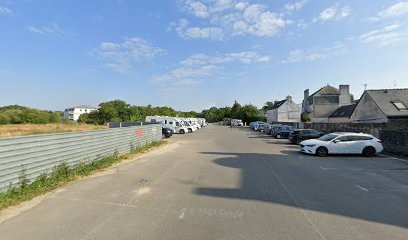 Gare SNCF, Parking à Concarneau