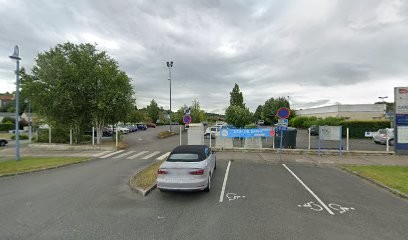Saint-Pol-sur-Ternoise, Parking à Saint-Pol-sur-Ternoise