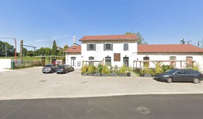 Halte Ferroviaire Saint-Béron-La-Bridoire, Parking à Saint-Béron