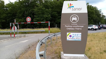Aire De Covoiturage Château Thierry, Parking à Bézu-Saint-Germain