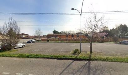 Parking école, Parking à Sulignat