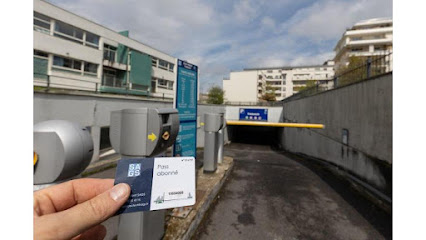 Yespark, Parking à Courbevoie
