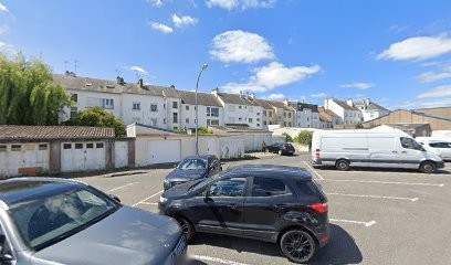 Des Halles, Parking à Saint-Nazaire