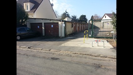 Valopark - Location Box/Parking Garde Meuble, Parking à Sarcelles