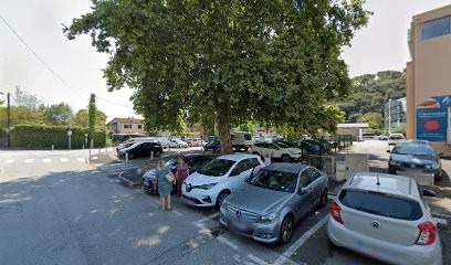 79 Ave Dr Maurice Donat Parking, Parking à Cagnes-sur-Mer
