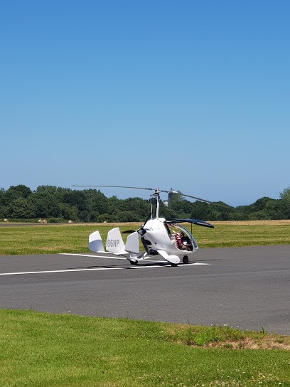 Parking De L'Aéroport De Saint-Brieuc, Parking à Trémuson