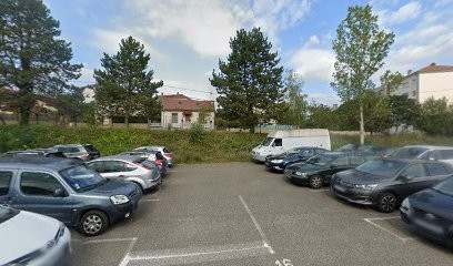 14 Rue Claude Antoine Lombard Parking, Parking à Dole