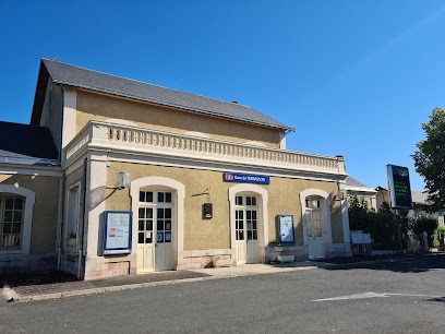 Gare De Terrasson, Parking à Terrasson-Lavilledieu