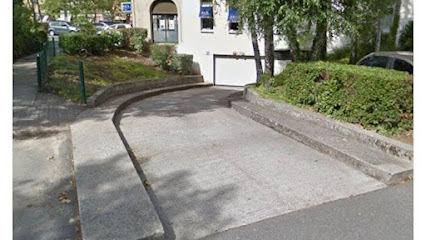 Yespark Parking à Montigny-le-Bretonneux