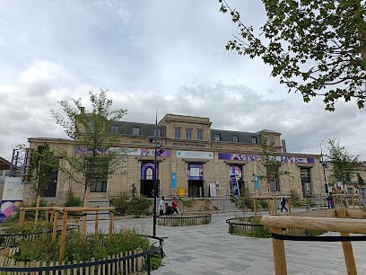 Gare Saint-Denis, Parking à La Courneuve