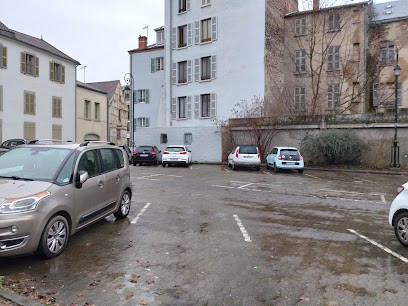 17 Rue D'Allier Parking, Parking à Vichy