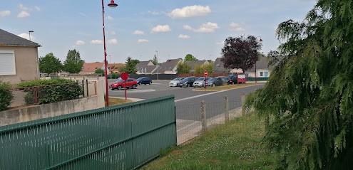 Parking De L'école, Parking à Saint-Corneille