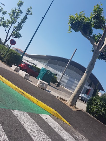 Parking Gymnase La Planquette, Parking à La Garde