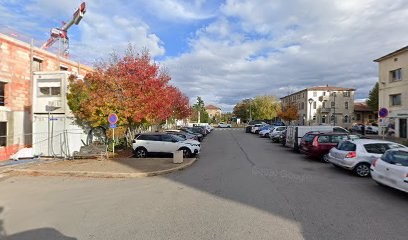 Place Jean Flacher, Parking à Saint-Symphorien-d'Ozon