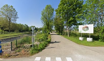 Gare De Servas-Lent, Parking à Servas