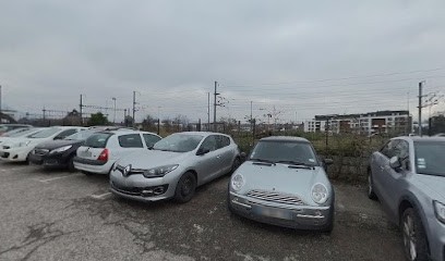 Parking Des Frères Tardy, Parking à Voiron