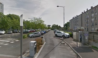 P+R Gare, Parking à Thorigny-sur-Marne