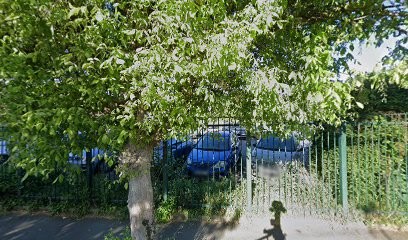 Clim-Auto240, Parking à Stains