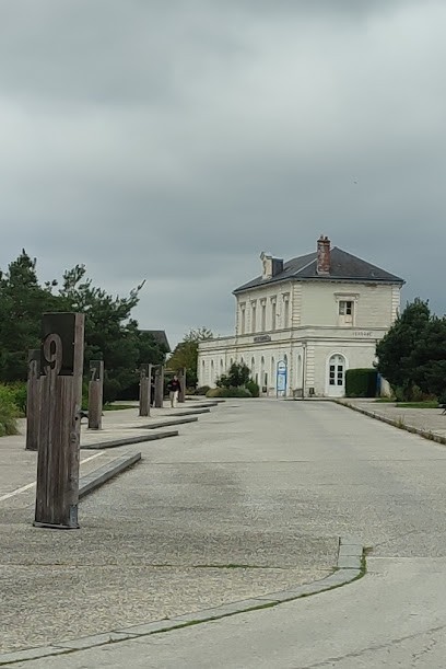 Gare De Vendôme, Parking à Vendôme